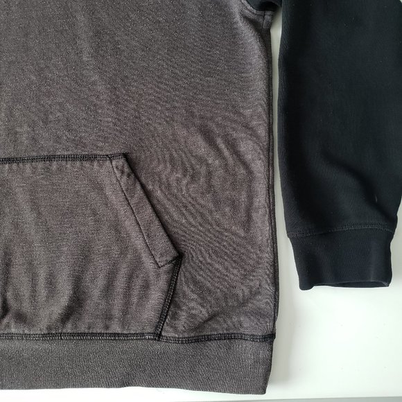 Zine Two-Tone Hoodie Sweater Large - Picture 5 of 8